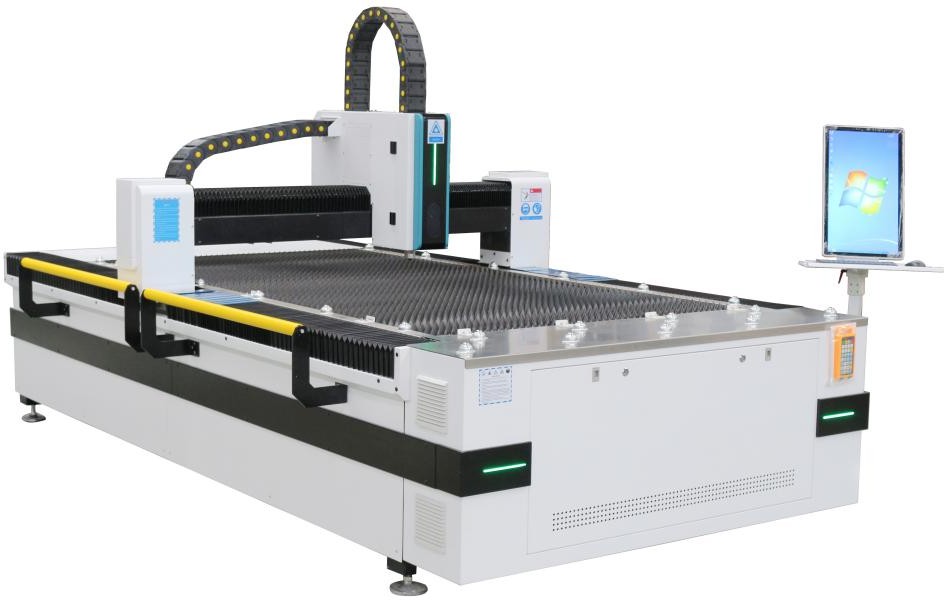 Wycinarka laserowa FIBER 1500 W 130 x 250 cm z akcesoriami